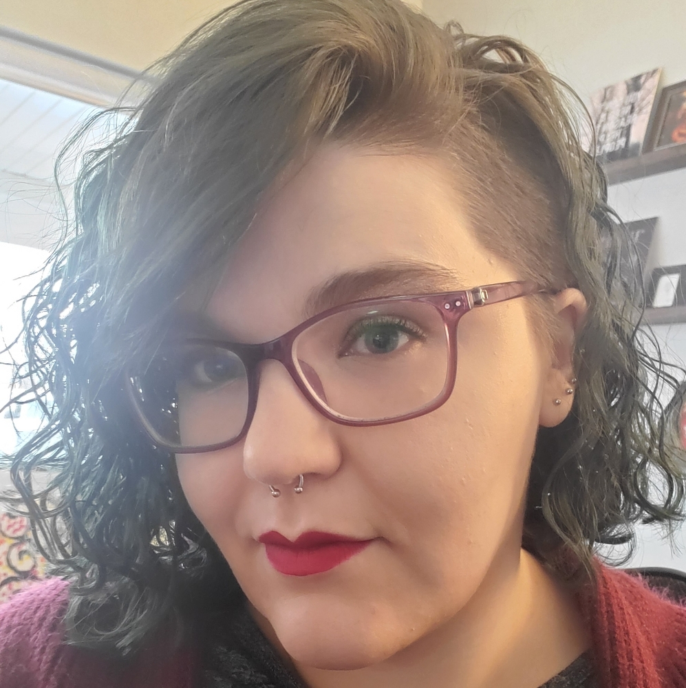 Meet your Posher, Kristen